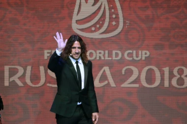 Pujol zbog duge kose nije mogao da komentariše meč na iranskoj televiziji!