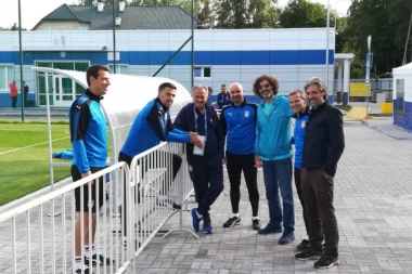 (VIDEO) Evo ko je vratio osmeh na lice "orlovima"