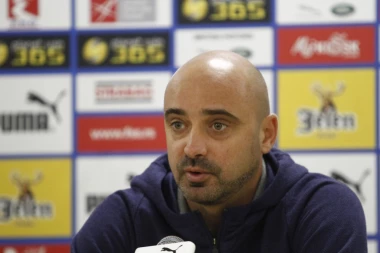 Nova avantura u Grčkoj: Milan Rastavac preuzeo klub pun legije stranaca!