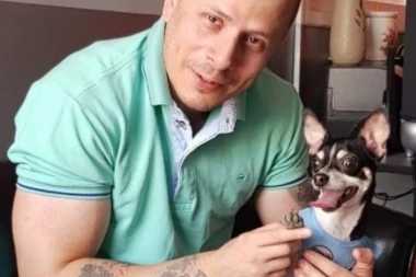 BIHALI: Nadležni da procesuiraju Branislava Trifunovića zbog cepanja srpske zastave