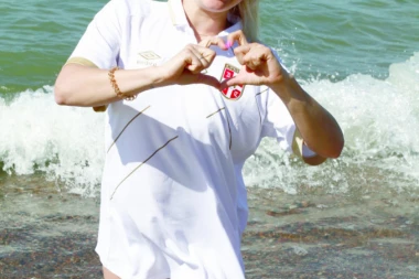 (VIDEO) Ruskinje veruju u naše fudbalere: SRBI, POBEDITE BRAZILCE ZA NAS!