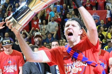 Rastanak posle 13 godina vernosti