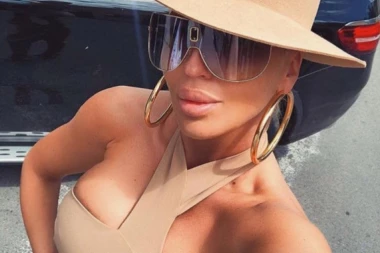 ISTETOVIRANA?! Jelena Karleuša pokazala NOVO IZDANJE!