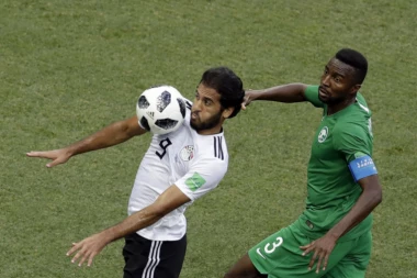 Tragedija u Egiptu: KOMENTATOR PREMINUO TOKOM MEČA SA SAUDIJCIMA!