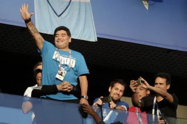 Dijego Maradona ponovo selektor!