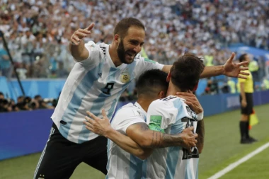 (UŽIVO, SP) Argentinci prošli kroz iglene uši: Hrvati bez poraza