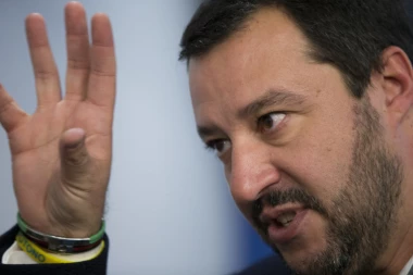 SALVINI OTIŠAO KORAK DALJE: Migranti su kriminalci!