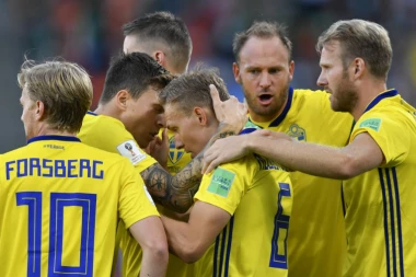 Problemi pred osminu finala: ŠVEĐANI I ŠVAJCARCI DESETKOVANI PRED MEĐUSOBNI DUEL!