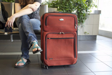 Neverovatan trik za pakovanje kofera: Kako da sva odeća stane u ručni prtljag?