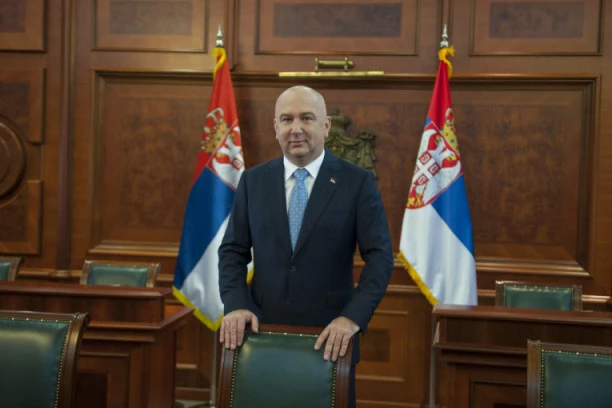 STIŽE NAM NOVA TURA VAKCINA IZ RUSIJE! Ministar Popović: U nedelju kreće još 50.000 Sputnjik V!