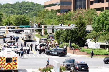 Pucnjava u redakciji novina, IMA MRTVIH!