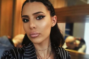 Ovako glase stihovi prve pesme Anastasije Ražnatović!