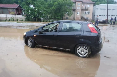 Dramatično! Američka kompanija objavila vremensku prognozu za jesen: Na Balkanu moguće poplave i oluje?!