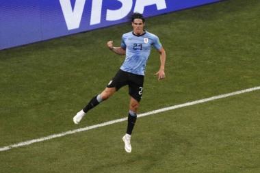 Urugvajci se i dalje tresu, KAVANI PRESKAČE FRANCUZE?