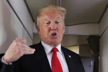 TRAMP TRAŽI OD DRŽAVNOG TUŽIOCA: Zaustavi ovaj namešteni lov na veštice