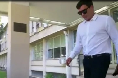 (VIDEO) LUKA LAZUKIĆ IZAŠAO IZ SUDA i uradio nešto NEOČEKIVANO!