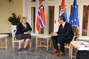 VUČIĆ I SOLBERGOVA: Dobri politički odnosi, pojačati privredne!