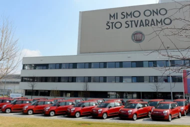Ponovo radi Kragujevac: Radnici Fijata krenuli sa proizvodnjom