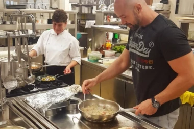 ŠTA SE TO KRČKA KOD SLOBE NA ODMORU?