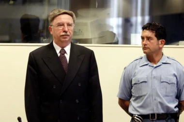 EKSKLUZIVNA DOKUMENTA: Čelnik SPS krojio spisak za ubistva mafijaša!