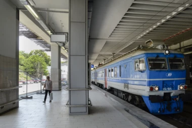 Mladenovac i Lazarevac od sada na mapi BG voza!