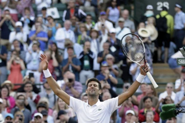 Novak nakon pobede i sudijske nepravde: BILO JE TEŠKO, ALI OSTAO SAM PRIBRAN