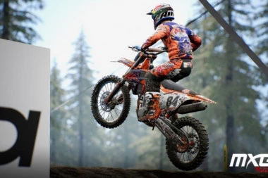 Recenzija: MXGP PRO - od šume do staze
