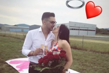 PISALO SE DA SE UDALA ZA 20 GODINA STARIJEG, a sada se Zvezda Granda VERILA!