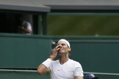 Evo zašto je Nadal bez borbe predao tron
