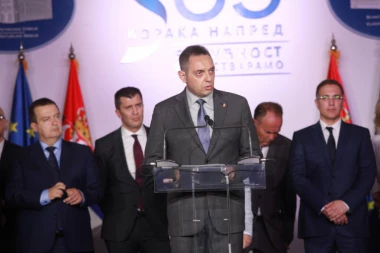 VULIN U SUBOTICI: Gde god vidite Vojsku Srbije, TU SU RED, ZAKON I SIGURNOST