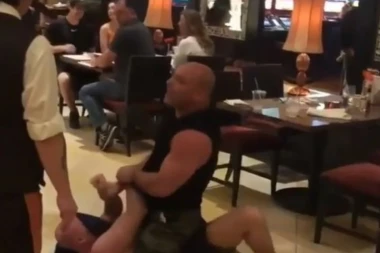 (VIDEO) SJAJNO: Kako je UFC borac "prevaspitao" pijanog nasilnika
