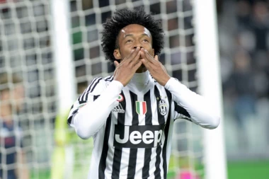 Kvadrado ustupio sedmicu Ronaldu i poručio: Idemo u novu avanturu