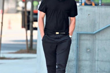 UHVAĆEN SA NOVOM DEVOJKOM: Bred Pit preboleo Anđelinu