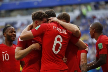 DVOJAC ZAVRŠIO SA REPREZENTACIJOM: "Gordi Albion" doživeo udarac!