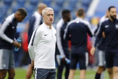 Dešan pecnuo kolegu iz Belgije: PRETHODNIK MU JE OSTAVIO SVE...