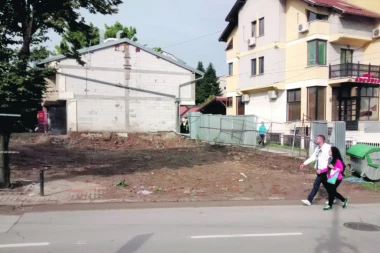 MAKAR NEŠTO: Spasen jedan deo srušene kuće Đure Jakšića!