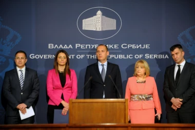 Održan prvi sastanak KOMISIJE ZA BORBU PROTIV NARKOMANIJE U ŠKOLAMA