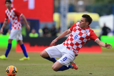 Filmska drama u Hrvatskog: Misica sa deteteom napustila poznatog fudbalera zbog porodičnog nasilja!