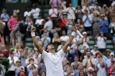 Đoković: Duel na travi biće dragčiji, Nišikori: Čeka me rat na terenu sa Novakom!