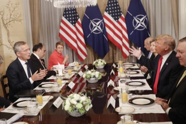 TRAMP: Zahvaljujući meni 40 milijardi dolara više za NATO, ali neke zemlje NE DAJU DOVOLJNO!