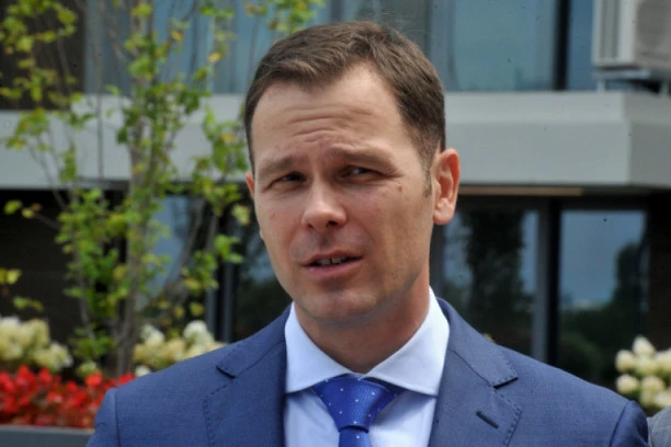(FOTO) SINIŠA MALI OBJAVIO VAŽNU VEST: Srbija zabeležila neverovatan uspeh u uslovima velike neizvesnosti!