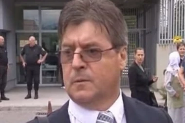 Bošnjak došao da oda počast srpskim žrtvama: ALIJA JE DOGOVORIO ZLOČIN U SREBRENICI