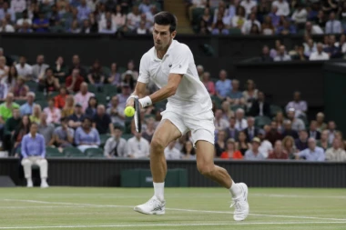 Nole se vraća u ODABRANO DRUŠTVO