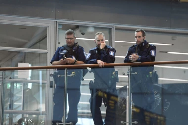 ZAVARENI ŠAHTOVI, ULICE BLOKIRANE, POLICIJA NA NOGAMA! Helsinki u panici zbog dolaska Trampa i Putina!