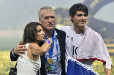 Dešan: Nismo odigrali sjajno ali smo dali četiri gola; GRIZMAN: Plačem od sreće