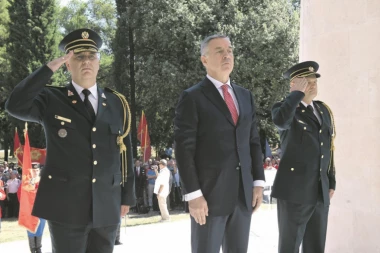 Brisel poslao jasnu poruku Crnogorcima: DOK MILA NE OTERATE S VLASTI, NEĆETE UĆI U EU