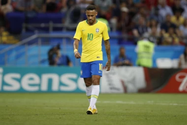 Nejmar hteo sedmicu: Alves ga odgovoiro od te ideje