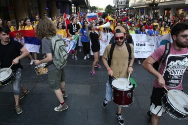 STUDENTI TRAŽE OD MINISTARSTVA: Uvesti dodatne rokove za akademce zaražene koronom