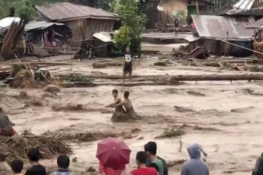 TROPSKA OLUJA RAZORILA OVU ZEMLJU: Odnela 20 života, razorila 5.000 domova!