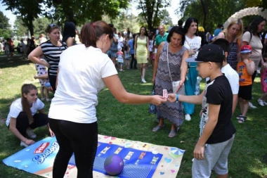 Velika proslava u Tašmajdanskom parku: OBELEŽEN PRAZNIK SLADOLEDA